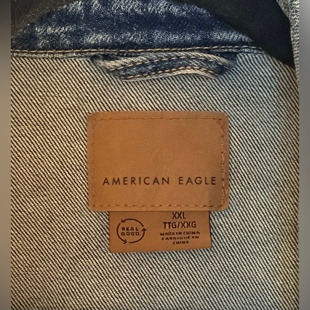 American Eagle Classic Strigid Denim Jacket NWOT - Picture 6 of 8